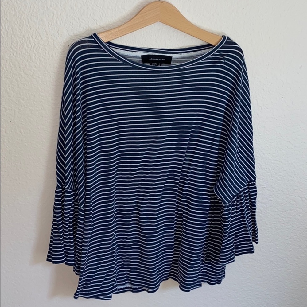 Navy white striped top
